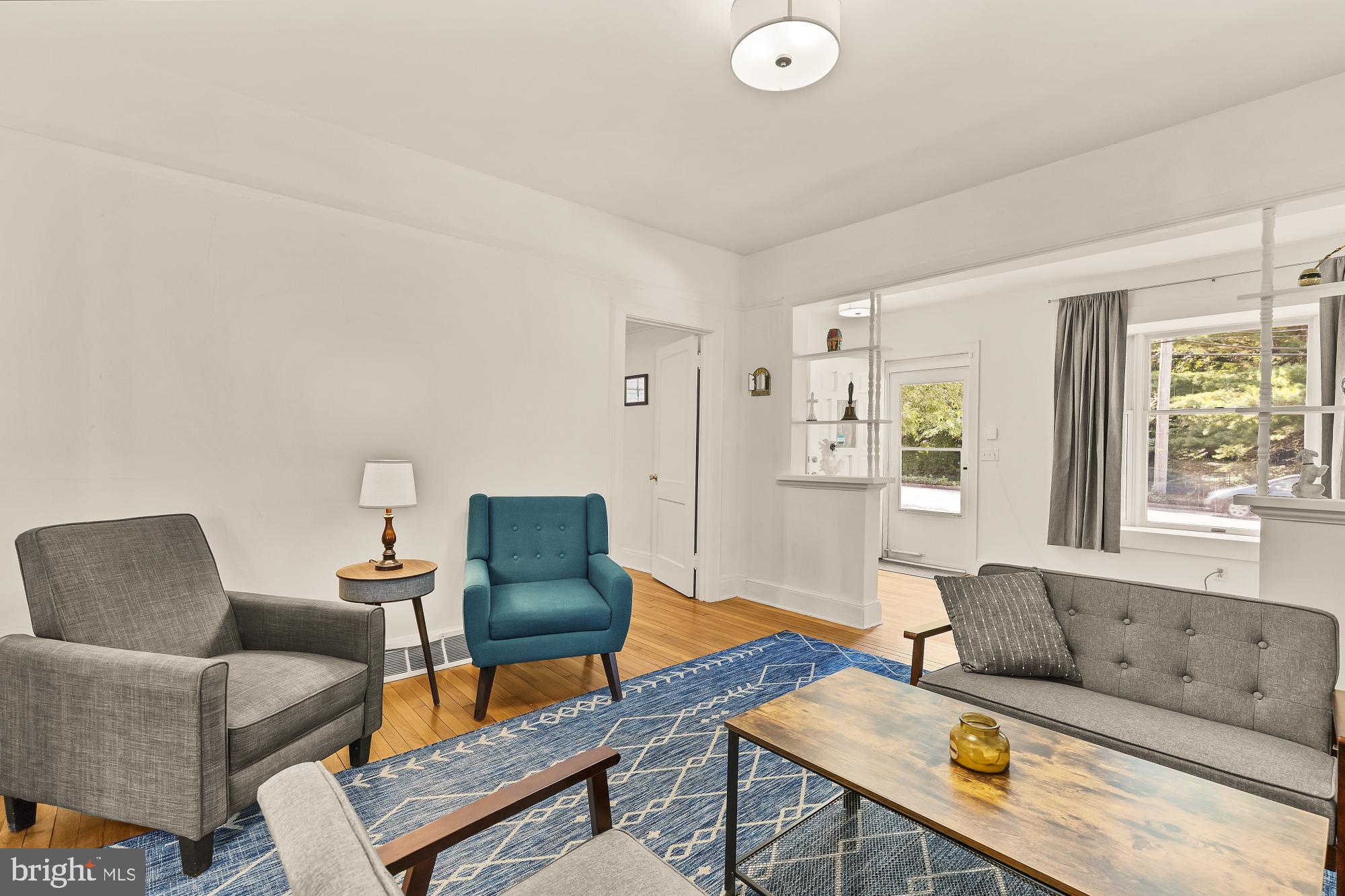 7 CAUSEY AVENUE