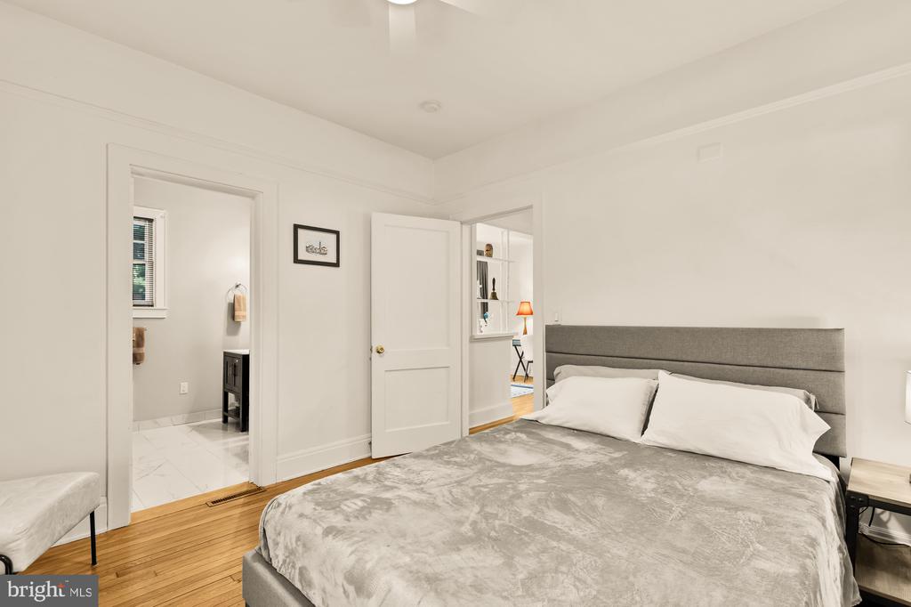 7 CAUSEY AVENUE