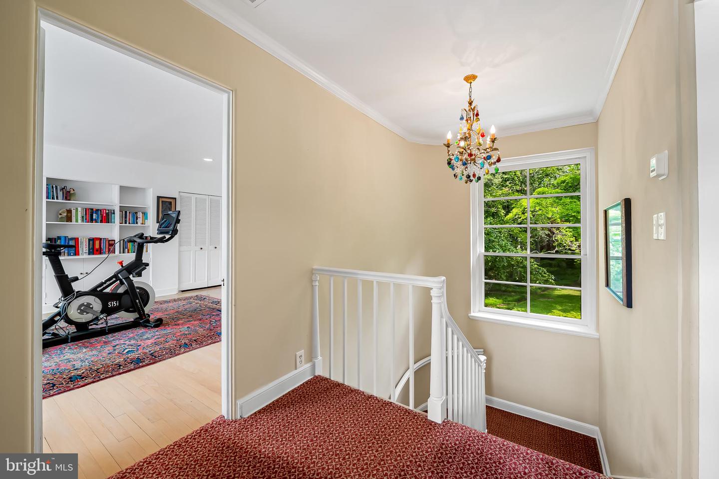 6 Meadow Rd