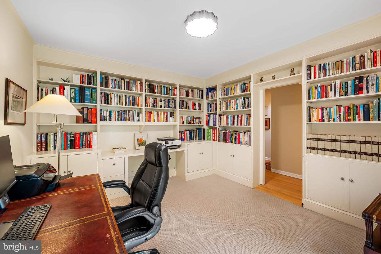 6 Meadow Rd