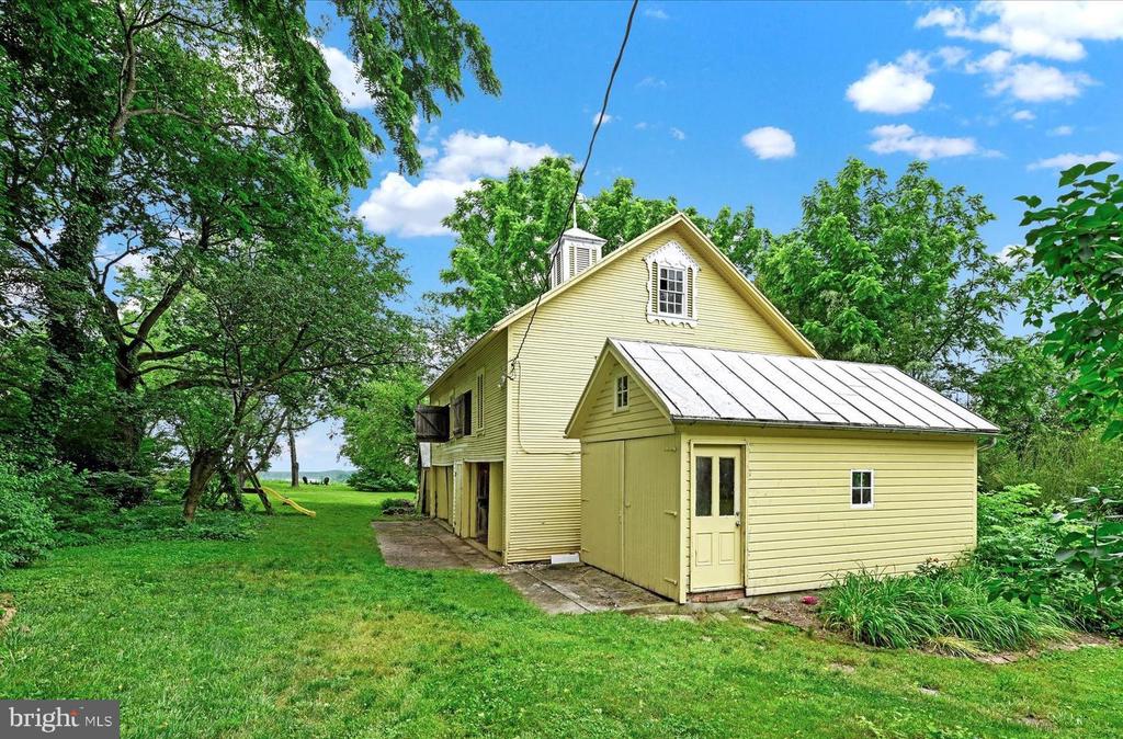 3341 Uniontown Rd