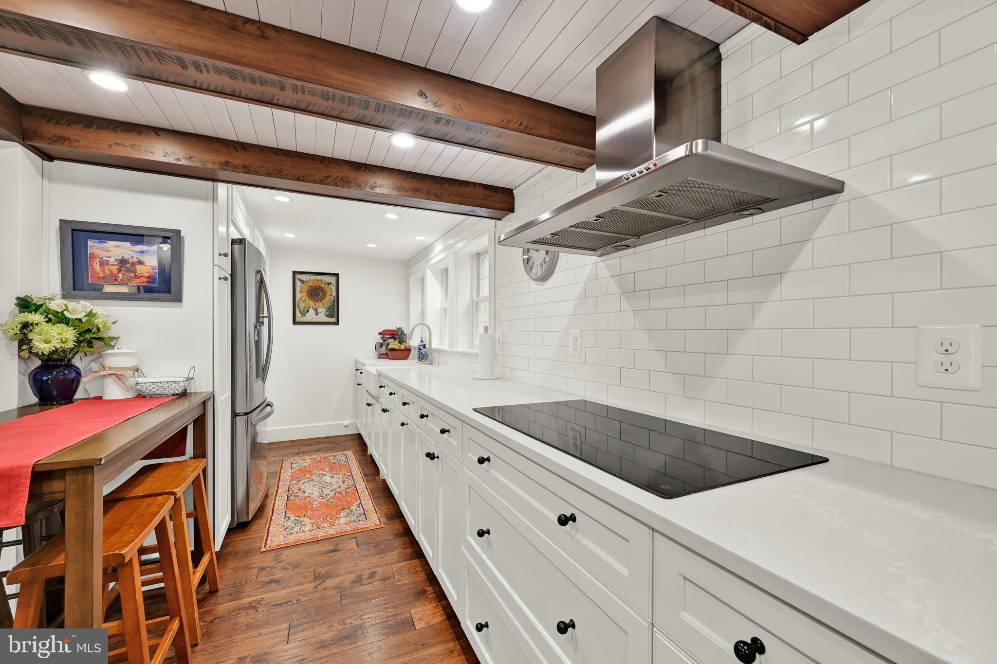 3341 Uniontown Rd