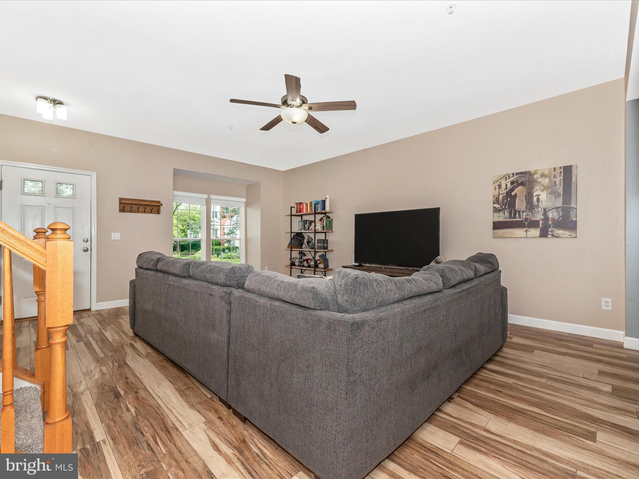2047 Sumner DRIVE