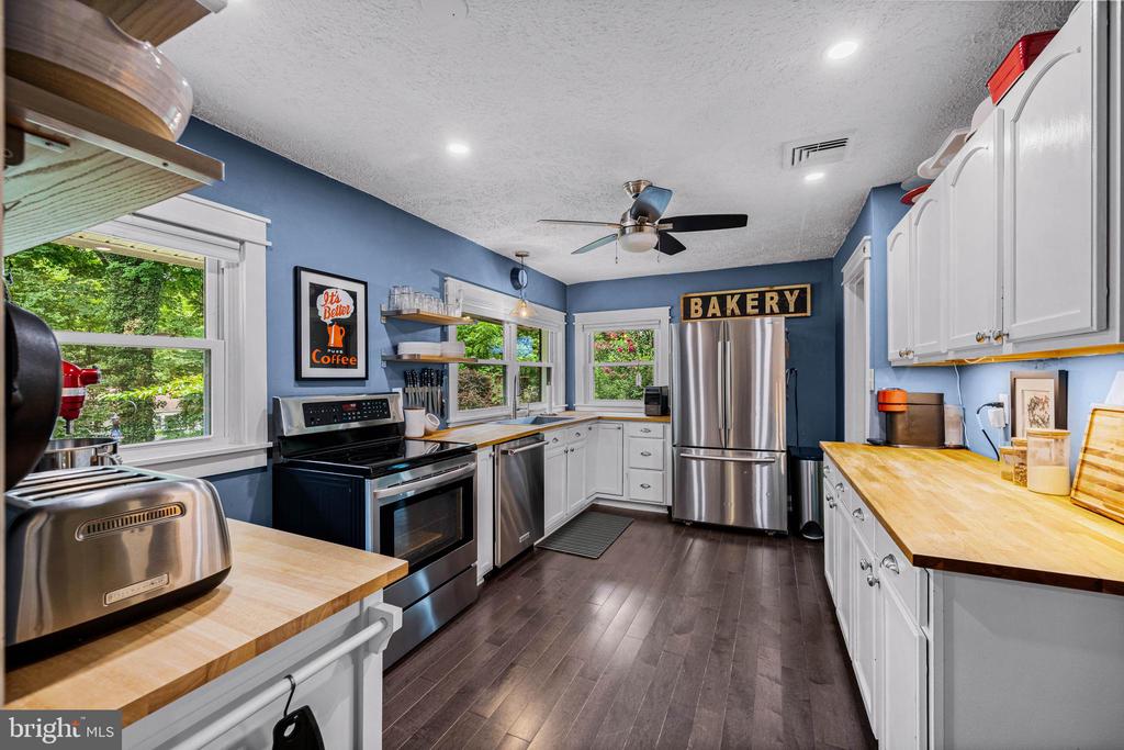 2331 MILLERS MILL ROAD