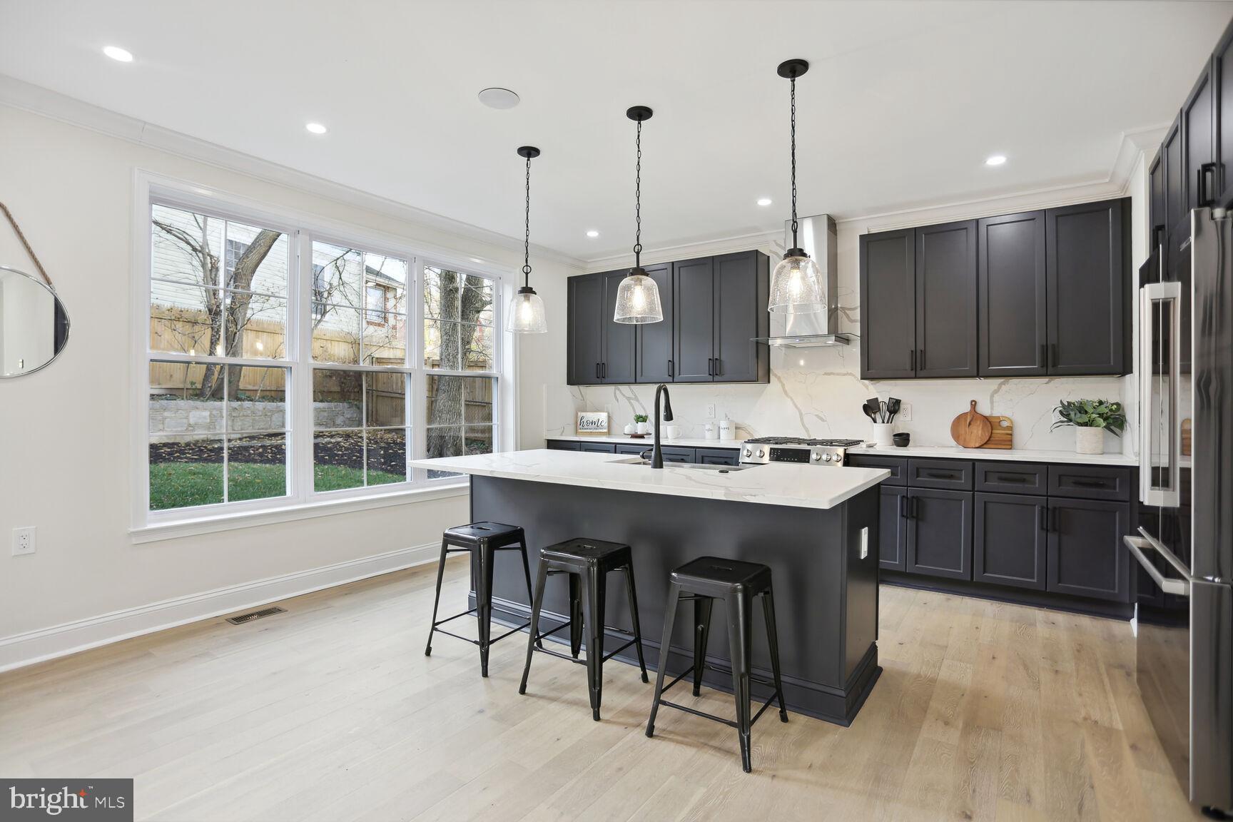 401 Boyd Ave