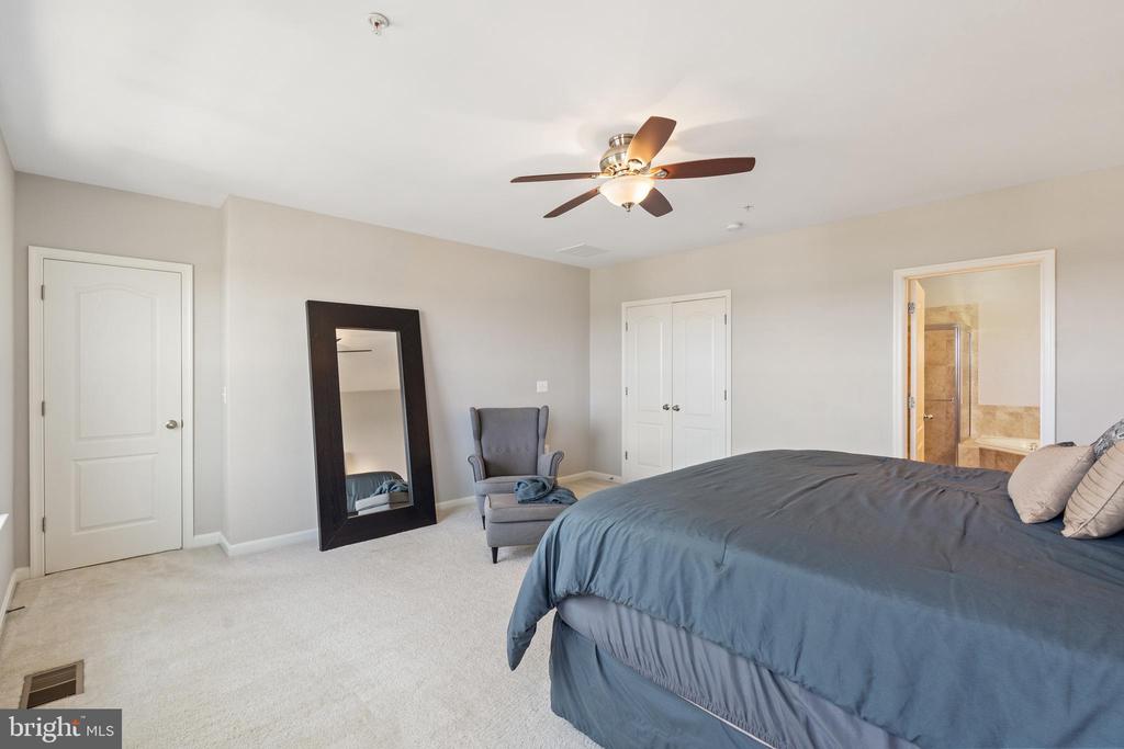 11918 Little Seneca Pkwy #2452