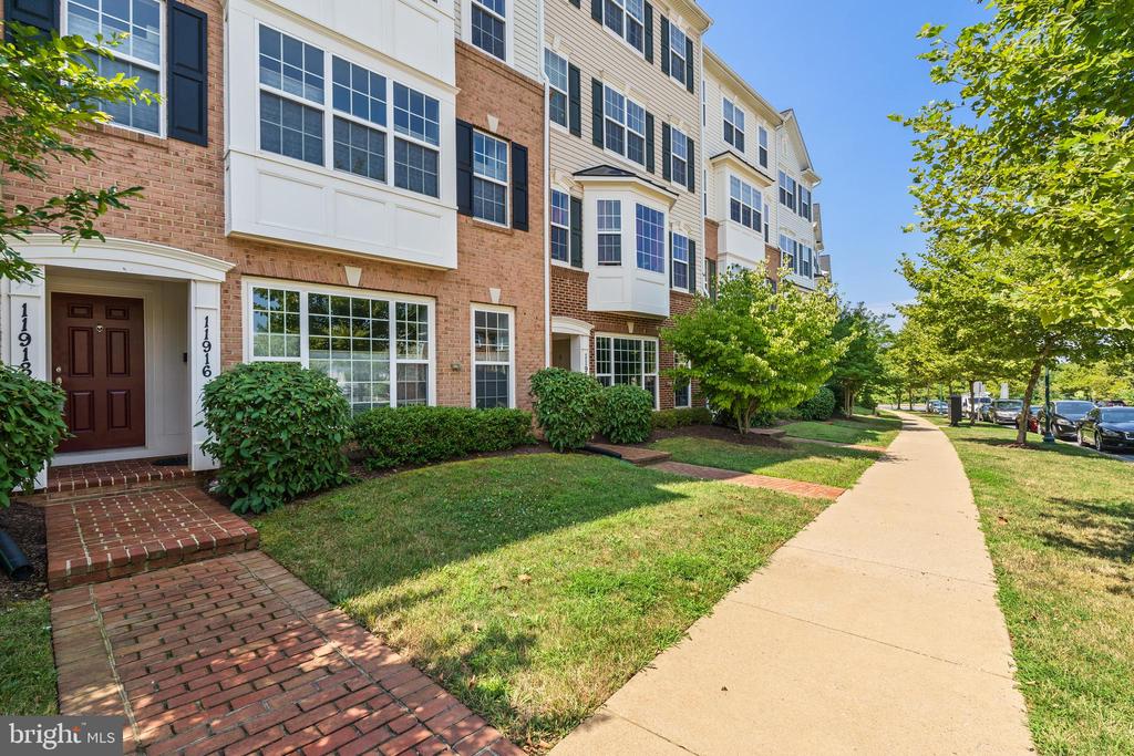 11918 Little Seneca Pkwy #2452