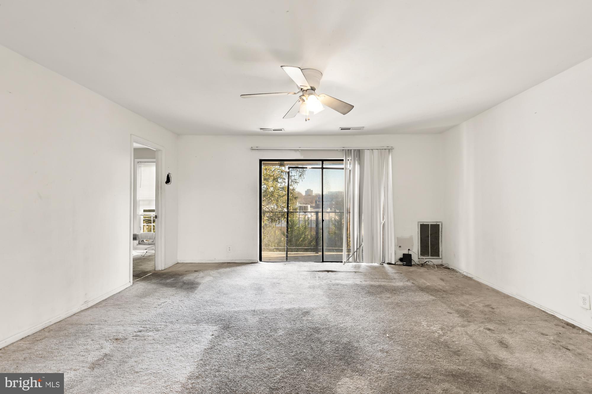 808 Quince Orchard Blvd #201