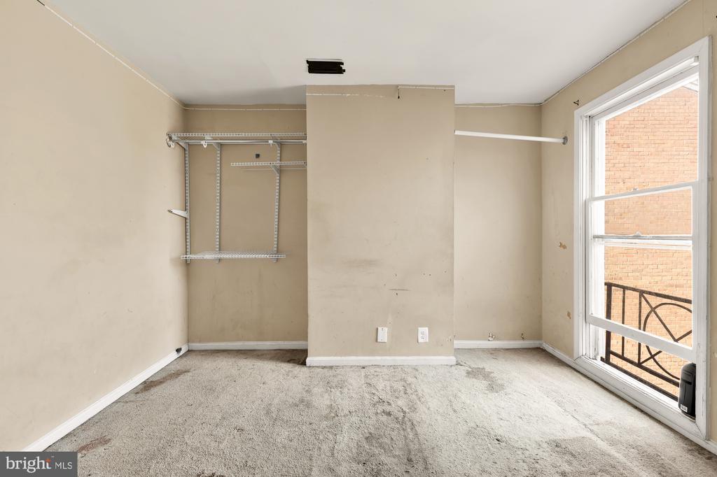 808 Quince Orchard Blvd #201