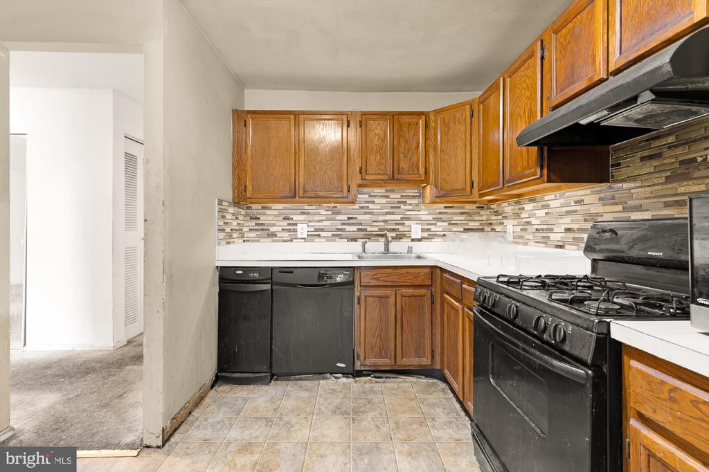 808 Quince Orchard Blvd #201