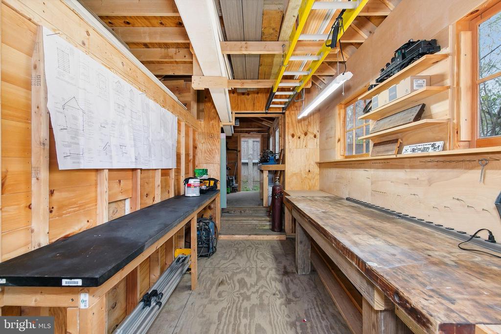 605 Dartmouth Ave