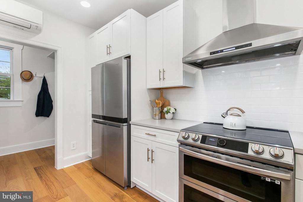 605 Dartmouth Ave
