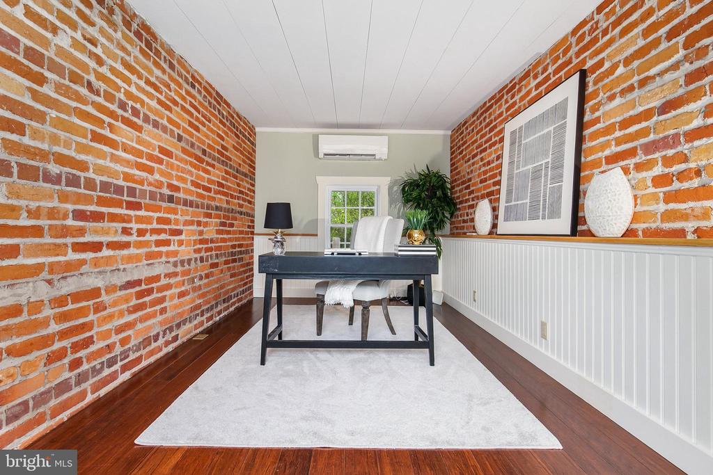605 Dartmouth Ave