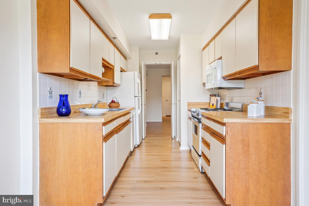 3330 N Leisure World Blvd #5-428