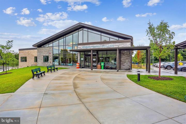 3330 N Leisure World Blvd #5-428