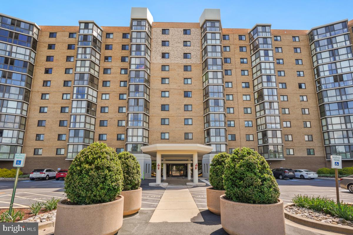 3330 N Leisure World Blvd #5-428