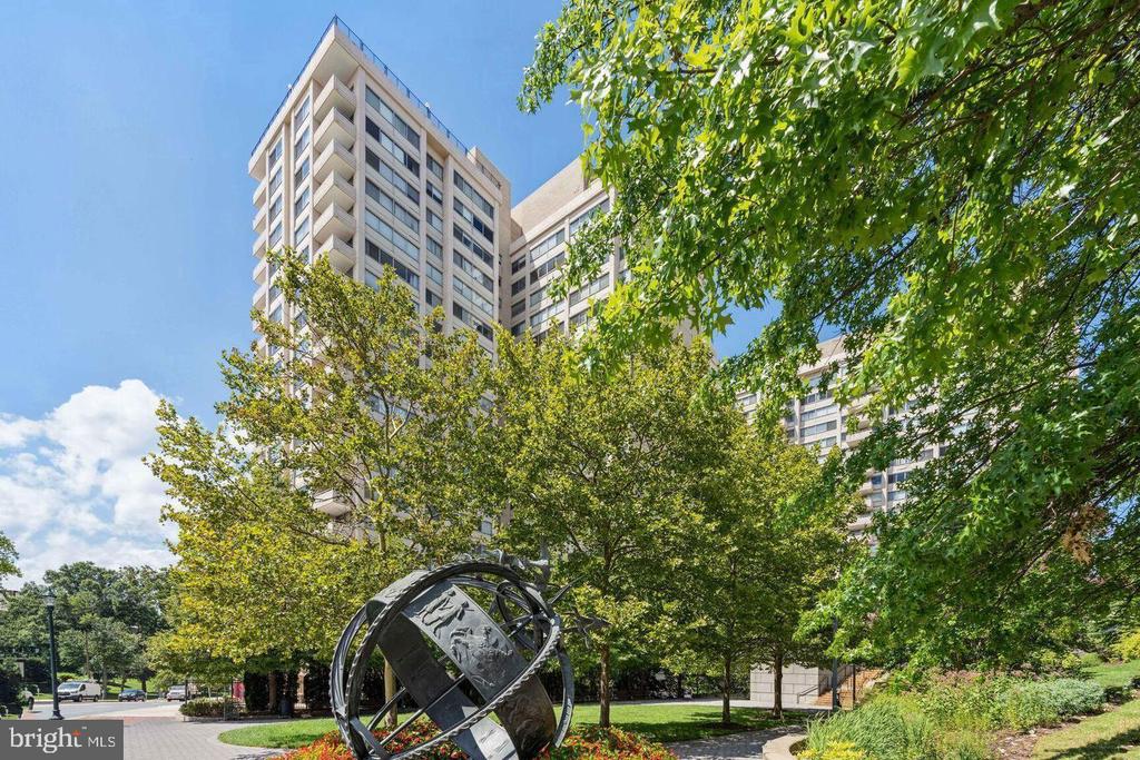 4515 Willard Ave #2204s