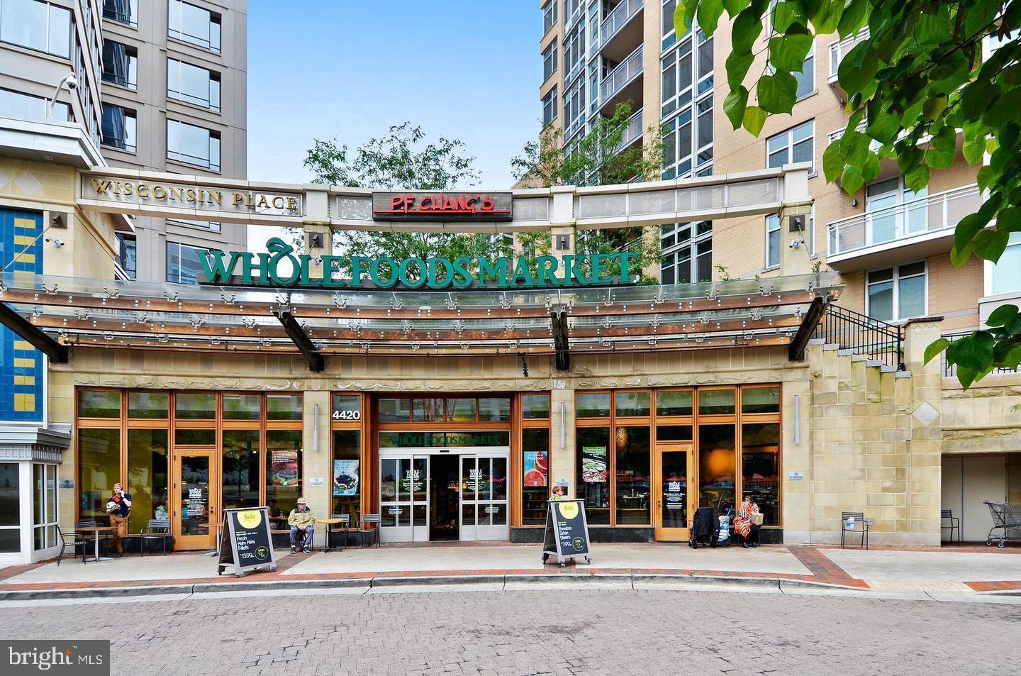 4515 Willard Ave #2204s