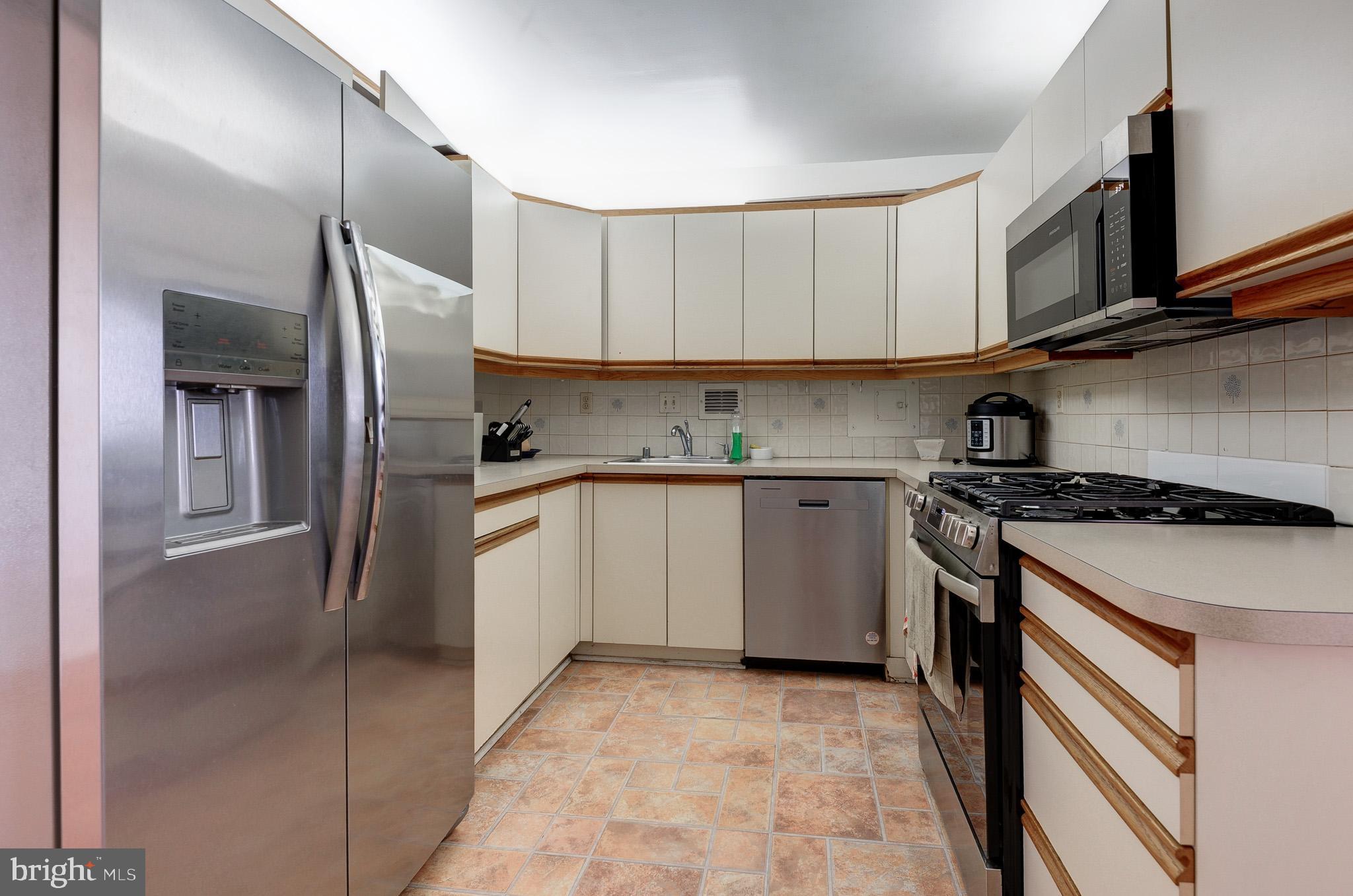 4515 Willard Ave #2204s