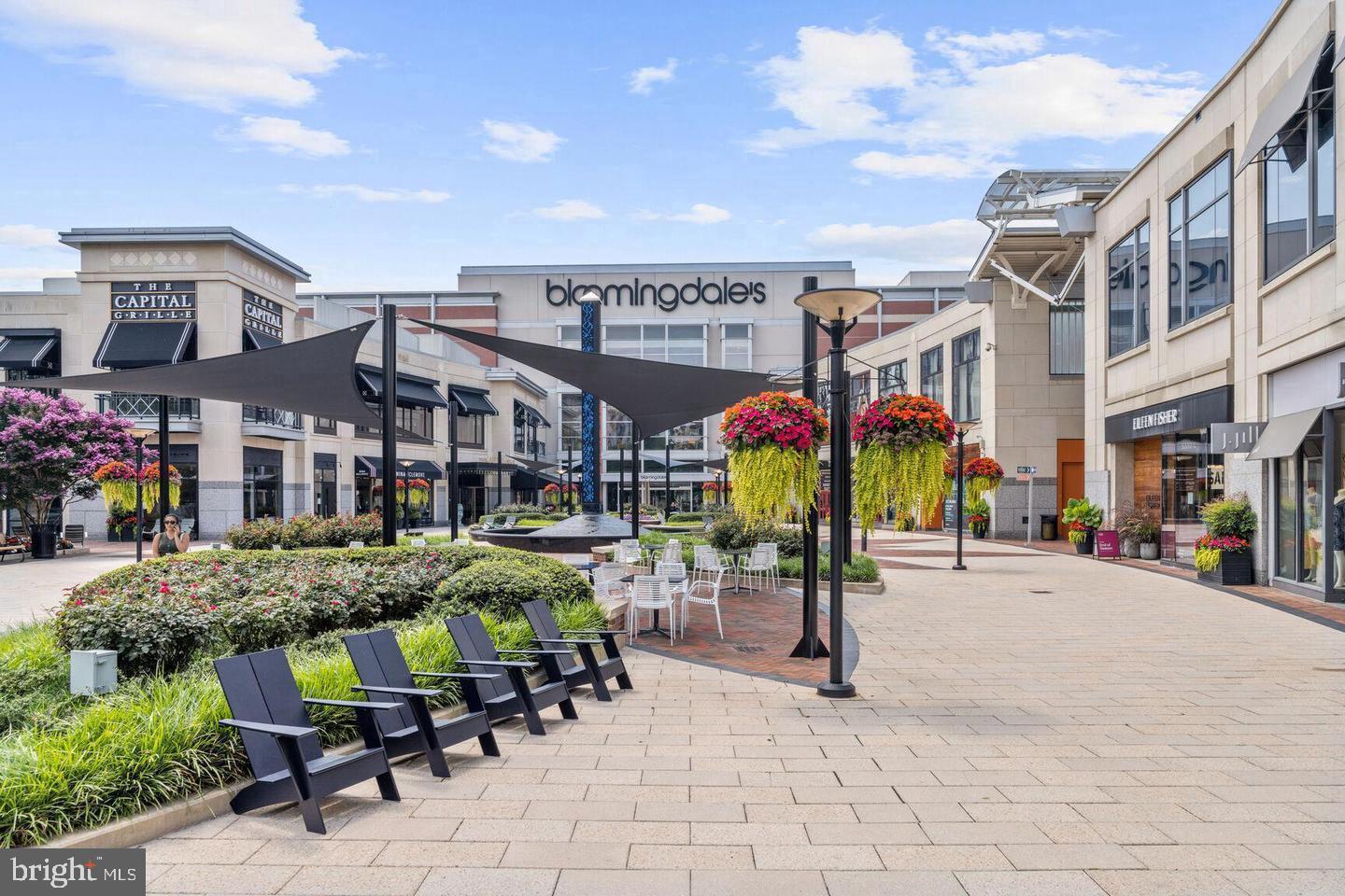 4515 Willard Ave #2204s