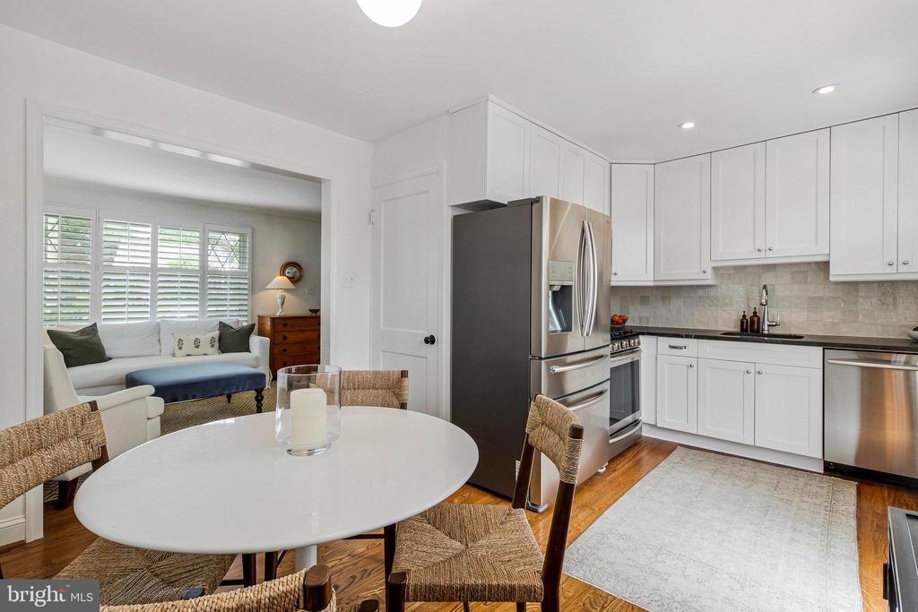 5006 Cushing Dr