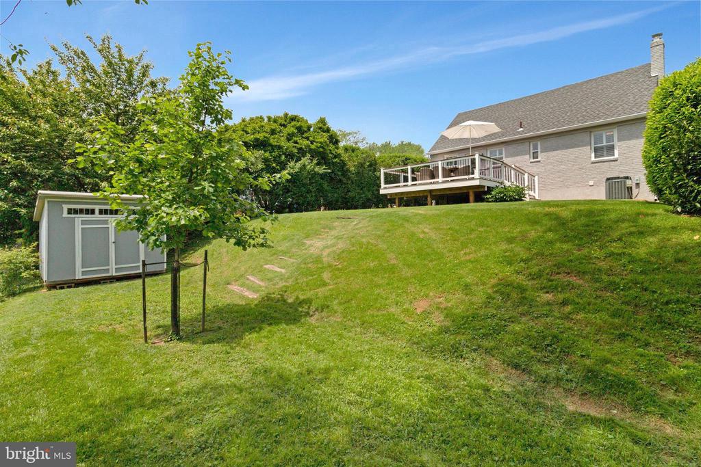 5006 Cushing Dr