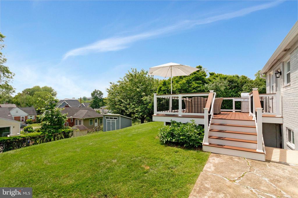 5006 Cushing Dr