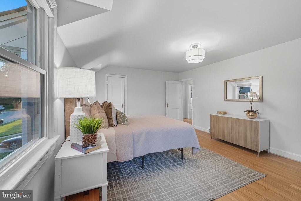 117 NORMANDY DRIVE