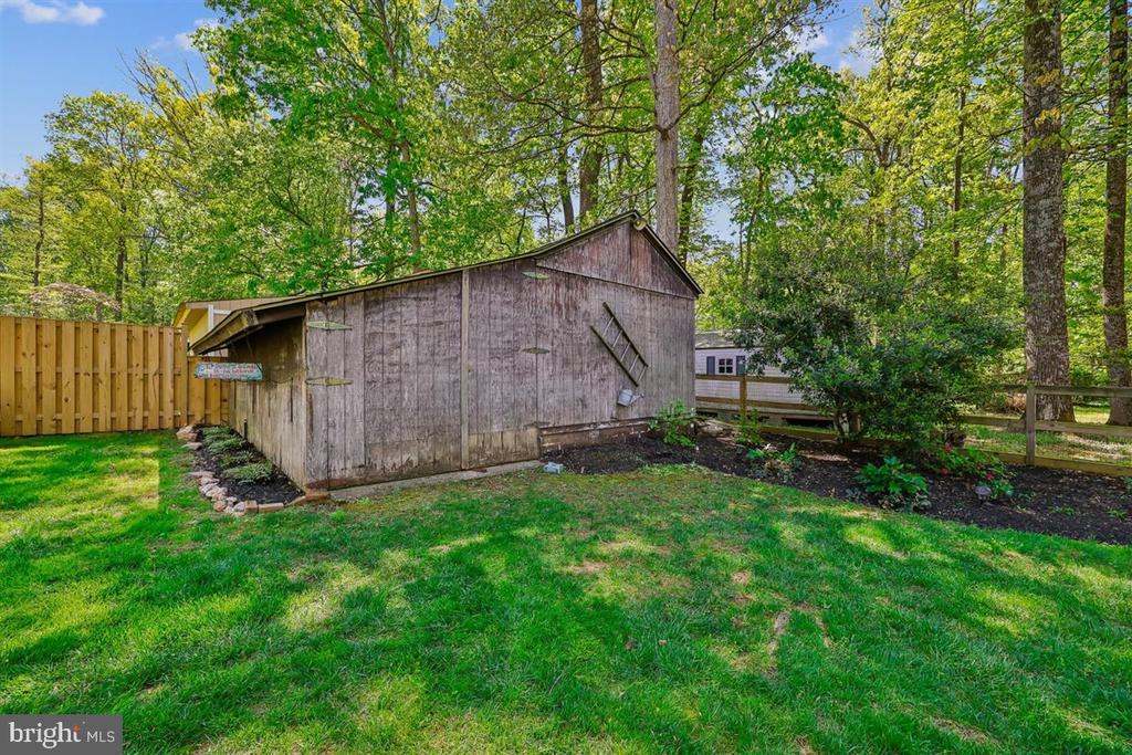 4318 PINETREE ROAD
