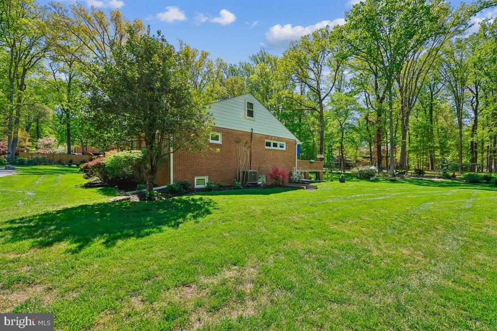 4318 PINETREE ROAD