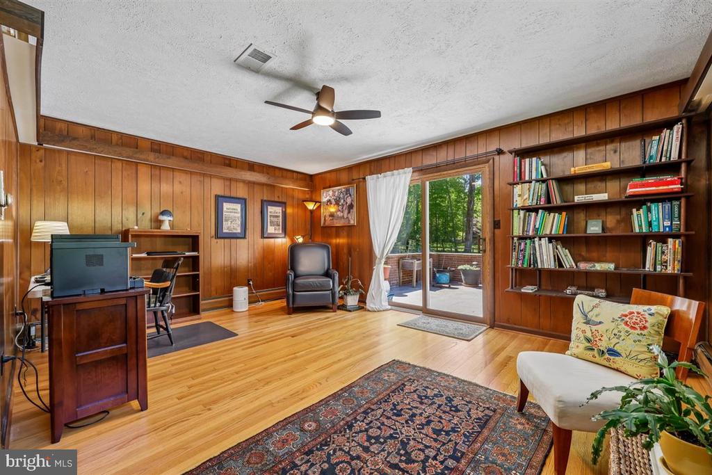 4318 PINETREE ROAD