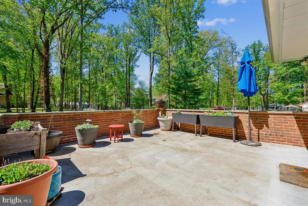 4318 PINETREE ROAD