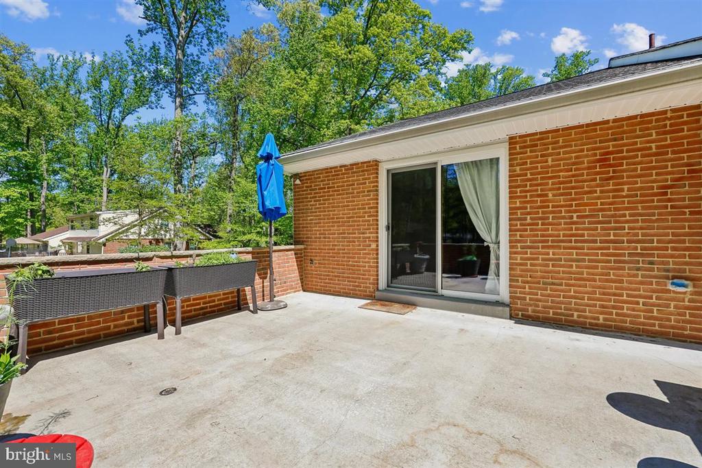 4318 PINETREE ROAD