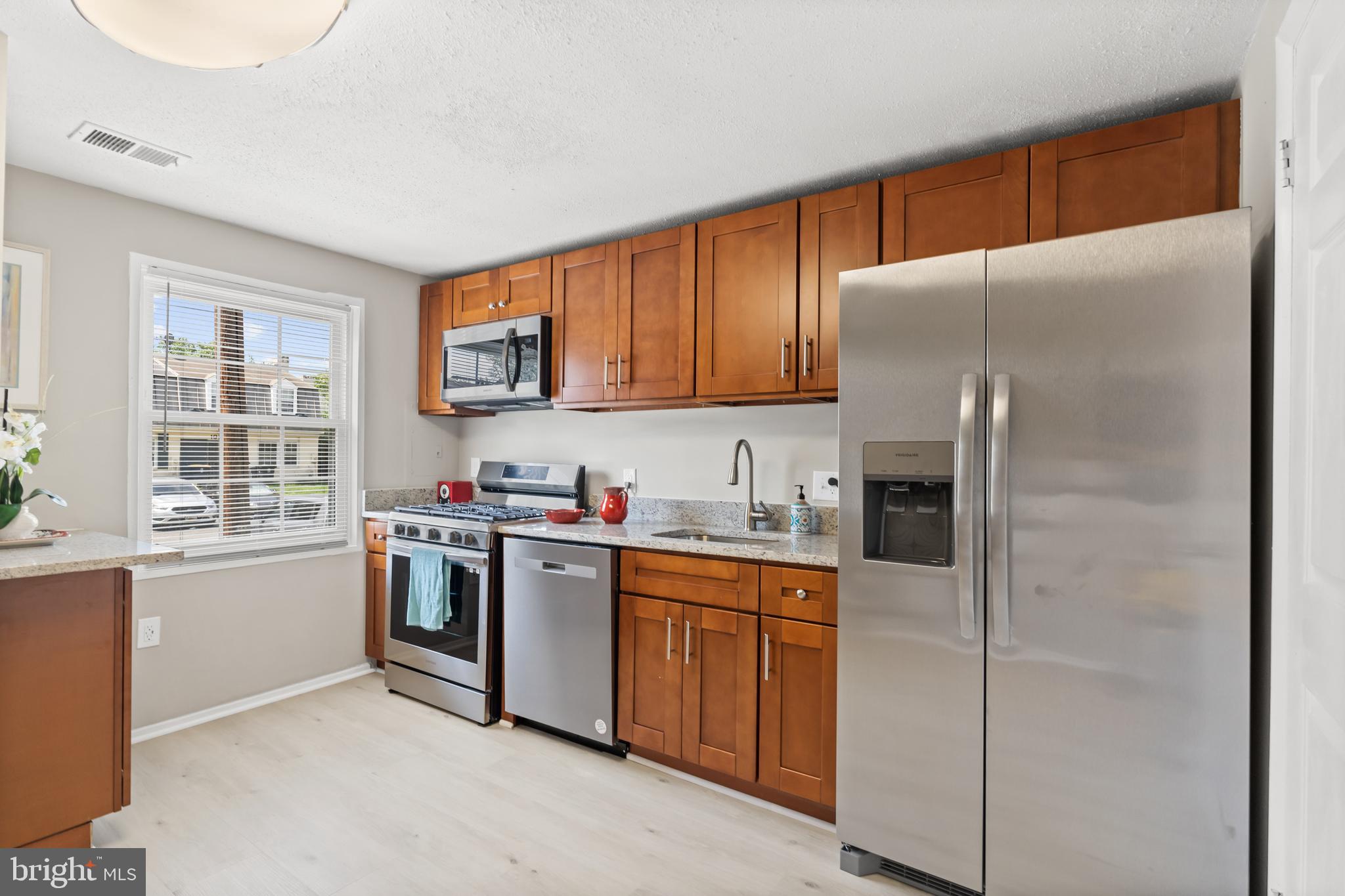 1935 DUTCH VILLAGE DRIVE Unit: I-247