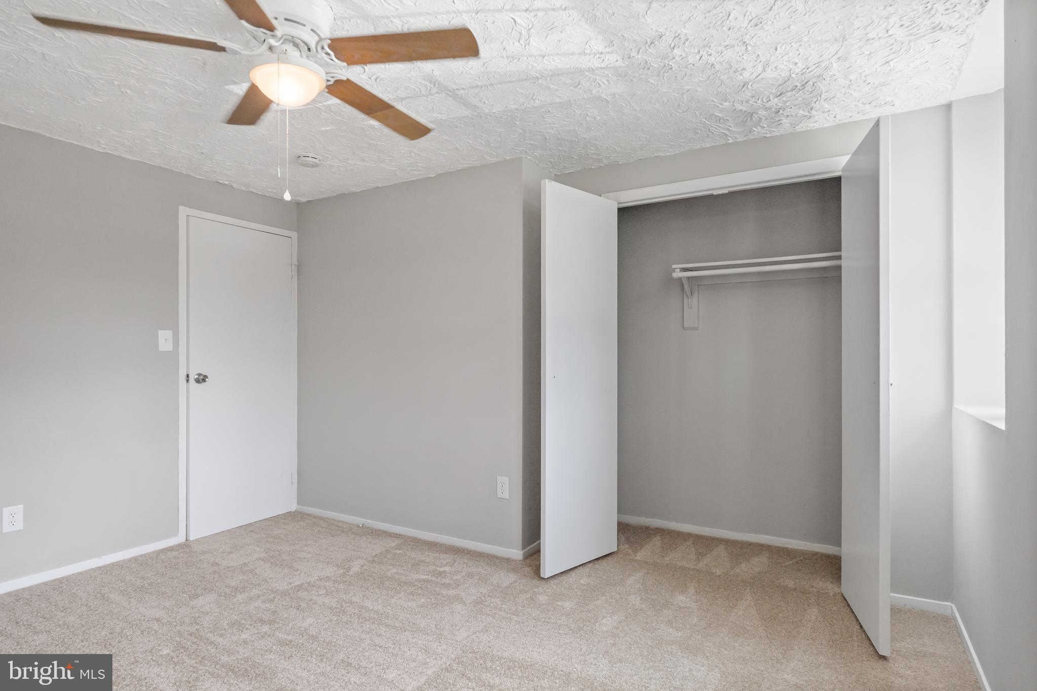 1935 DUTCH VILLAGE DRIVE Unit: I-247