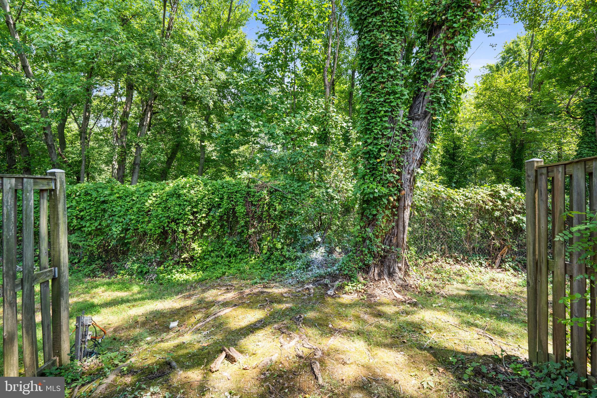 1935 DUTCH VILLAGE DRIVE Unit: I-247