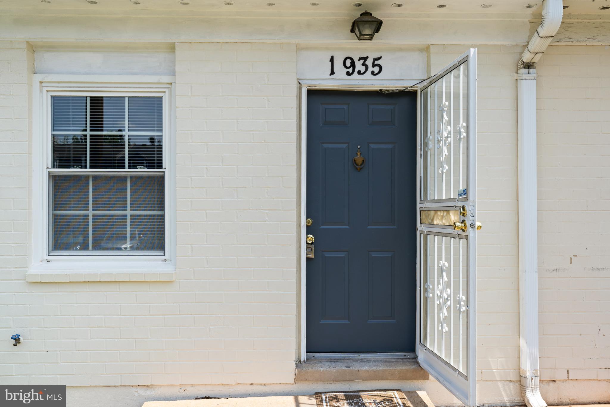 1935 DUTCH VILLAGE DRIVE Unit: I-247