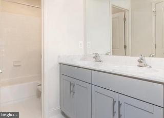 11108 King Gallahan COURT