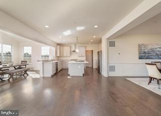 11108 King Gallahan COURT