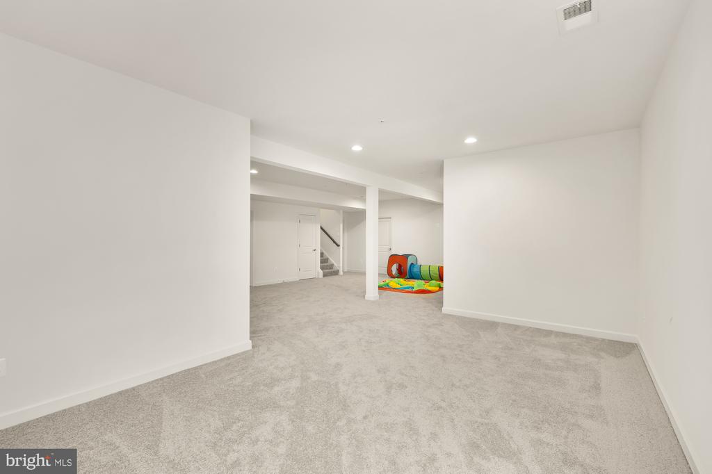 11108 King Gallahan Ct