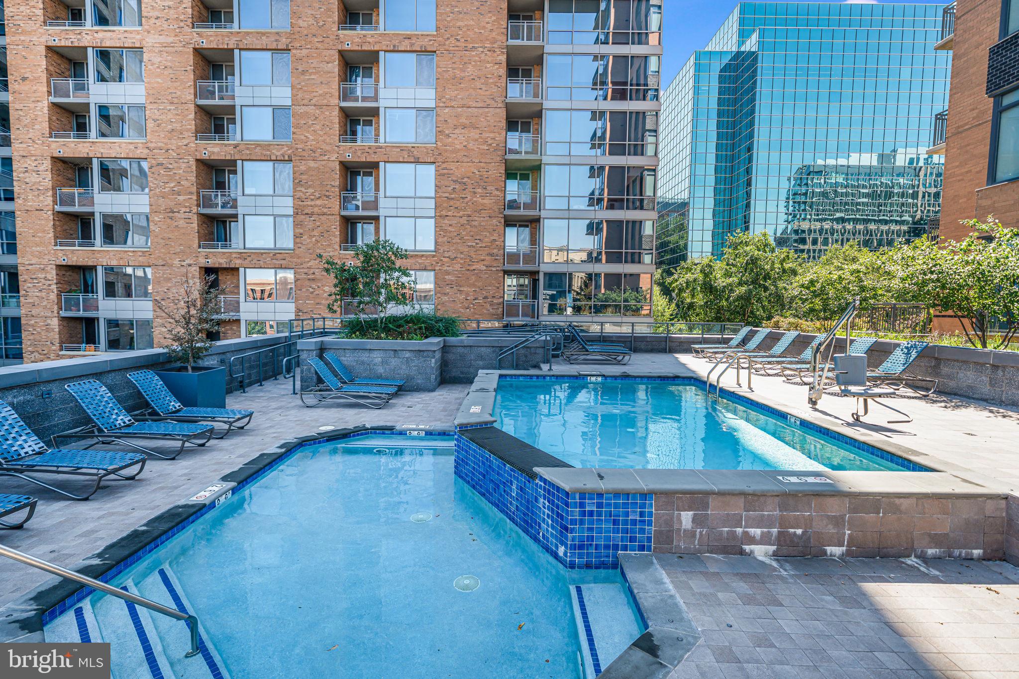 2000 CLARENDON BOULEVARD 307