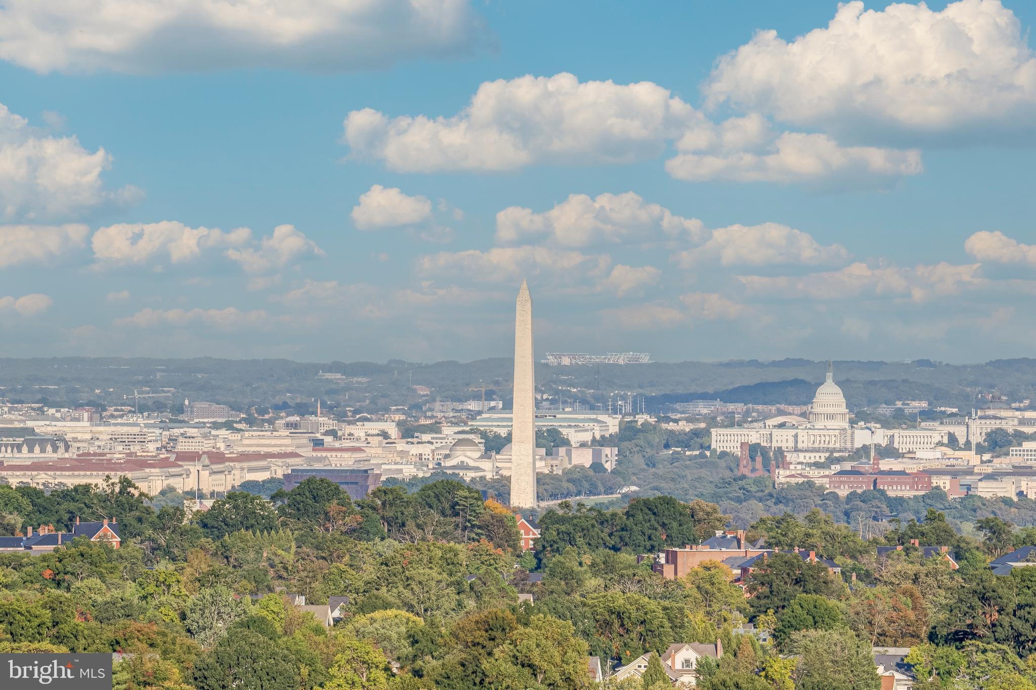 888 N QUINCY STREET 2008