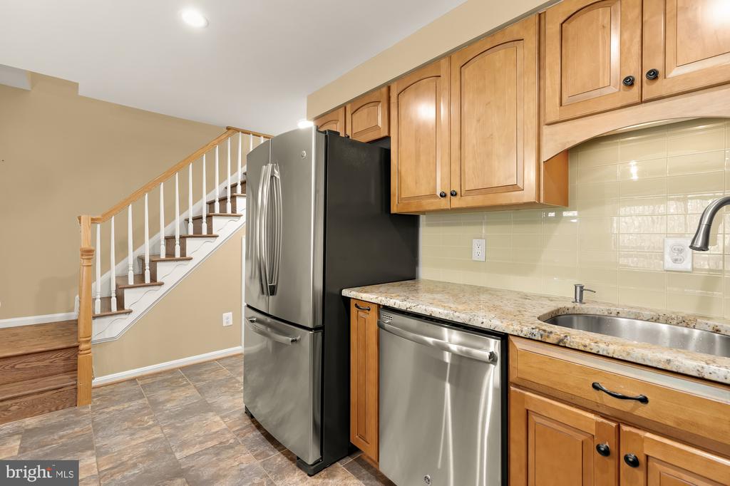 48 N BEDFORD STREET Unit: 48B