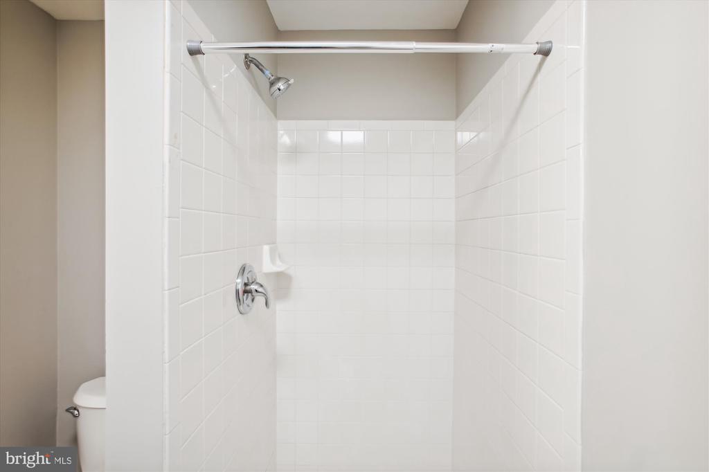 7526-G Coxton Ct #67