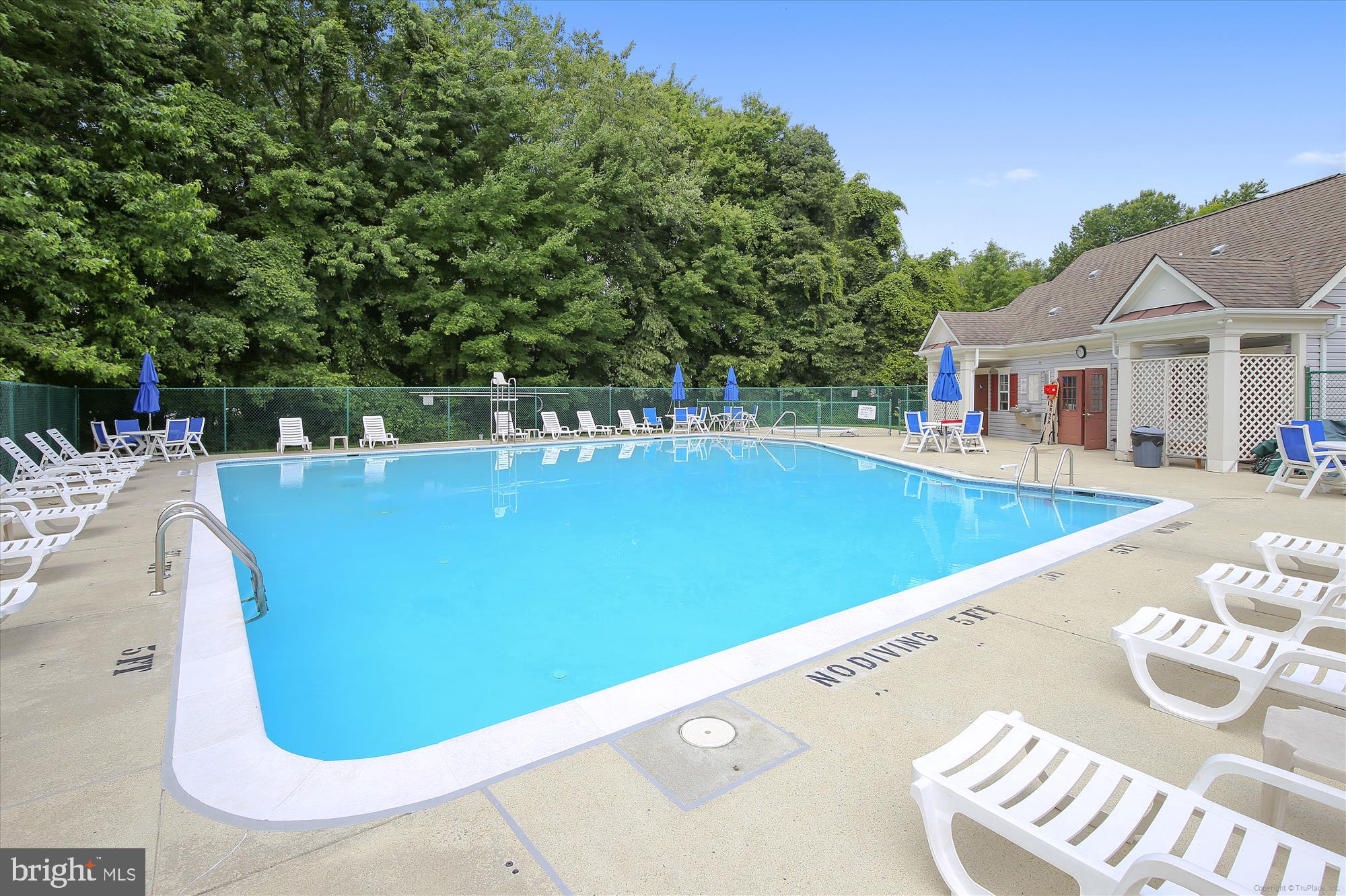 7526-G Coxton Ct #67