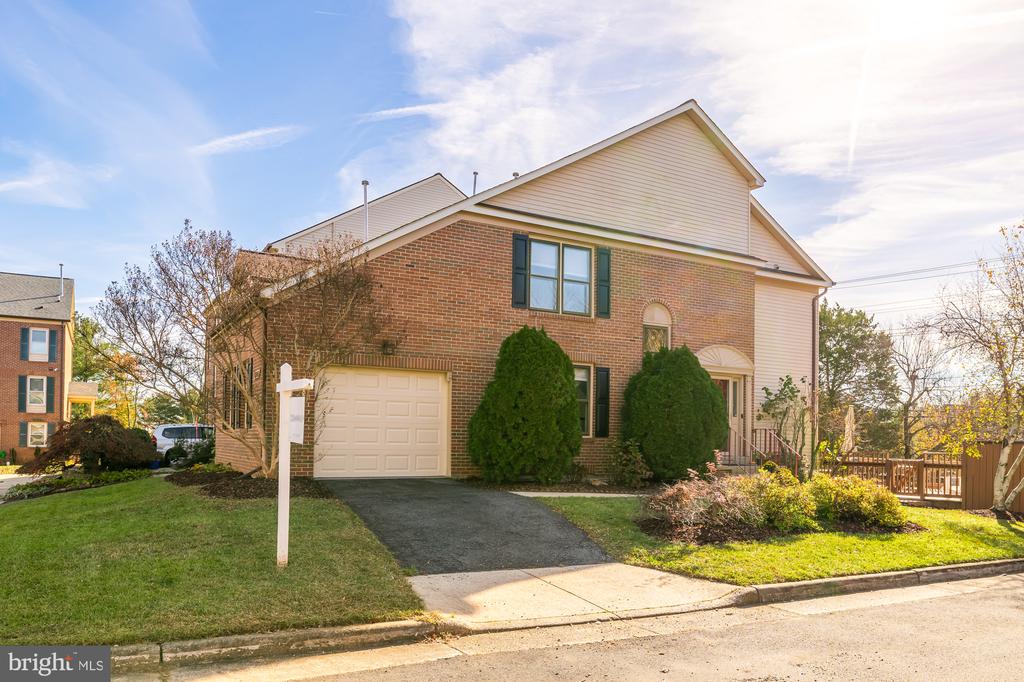 6545 Tartan Vista Dr