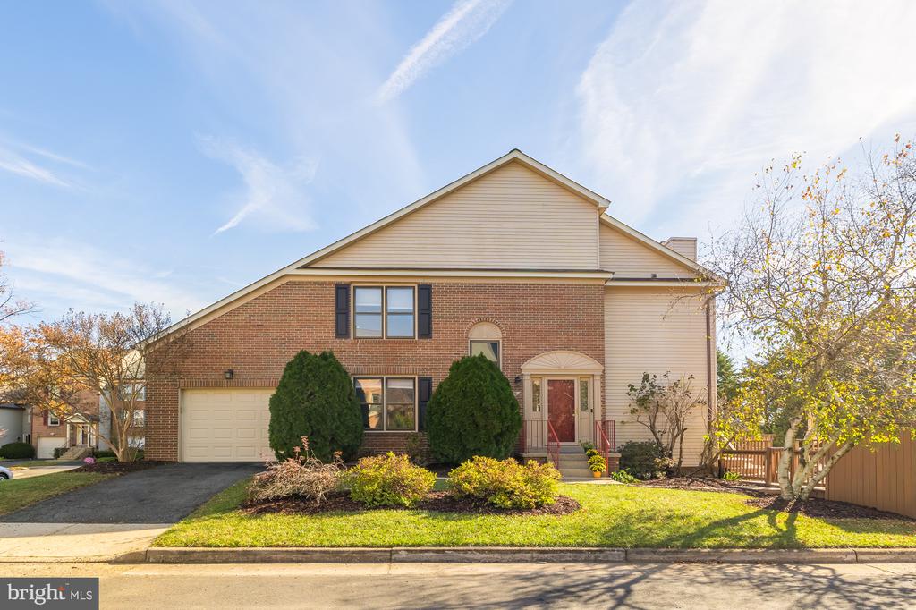 6545 Tartan Vista Dr