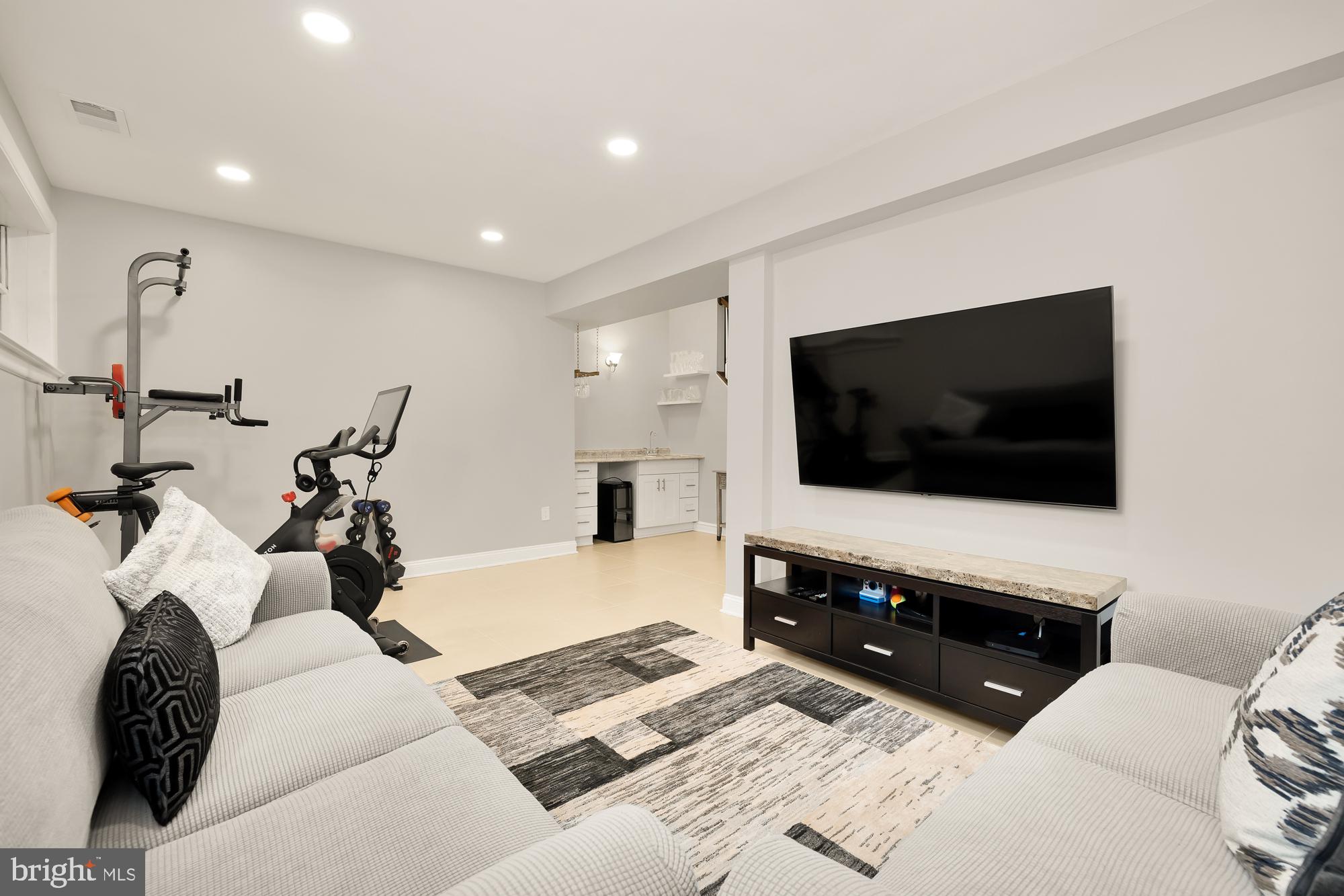 6545 Tartan Vista Dr