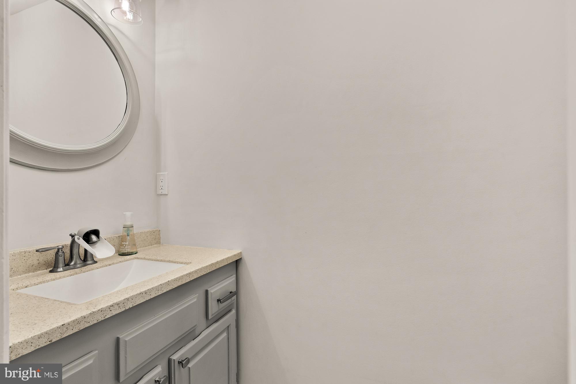 12602 Victoria Station Ct