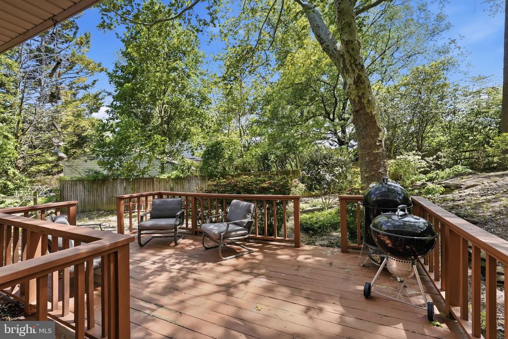 2111 STATUTE LANE